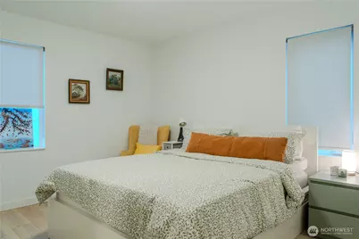 1549 NW 60th Street, Seattle, WA 98104 - Photo 15