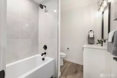 2017 W Bertona, Seattle, WA 98199 - Photo 11