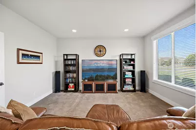 6304 76th Street E, Puyallup, WA 98371 - Photo 15