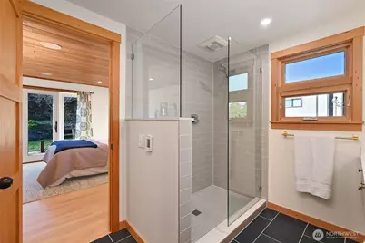 5537 32nd Avenue S, Seattle, WA 98118 - Photo 17