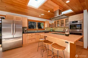 5537 32nd Ave S, Seattle, WA 98118 - Photo 9