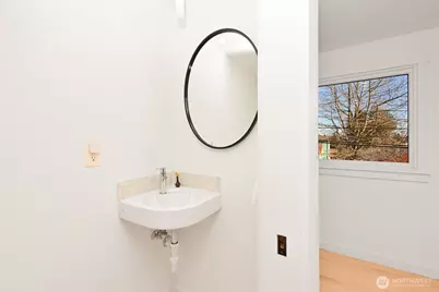 5537 32nd Avenue S, Seattle, WA 98118 - Photo 19