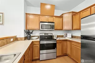 20028 15th Ave NE, Shoreline, WA 98155 - Photo 9