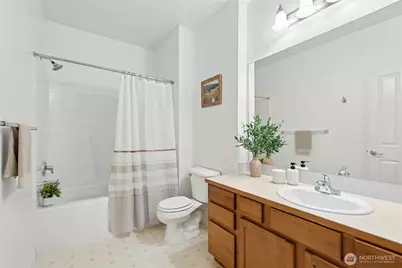 20028 15th Avenue NE #102, Shoreline, WA 98155 - Photo 17