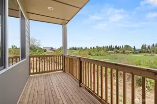 3205 219th Ave E, Bonney Lake, WA 98391 - Photo 9