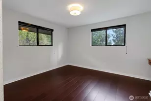 405 Shadow Ln NE, Olympia, WA 98506 - Photo 31