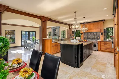 802 16th Avenue W, Kirkland, WA 98033 - Photo 11