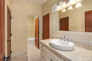 802 16th Ave W, Kirkland, WA 98033 - Photo 31