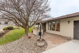 1320 Wedgewood Ave, Wenatchee, WA 98801 - Photo 3