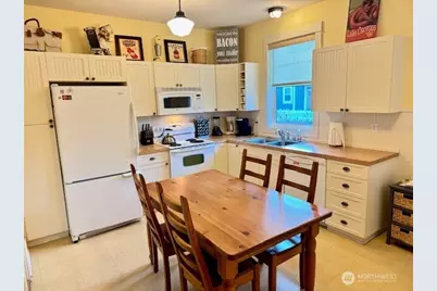 102 Shenanigan Lane, Oroville, WA 98844 - Photo 3