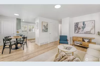 98056 768 Dayton Avenue NE, Renton, WA 98056 - Photo 7