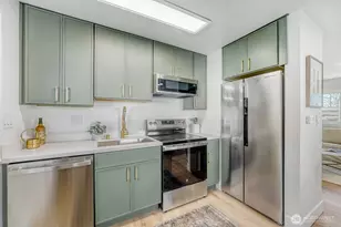 98056 768 Dayton Ave NE, Renton, WA 98056 - Photo 11