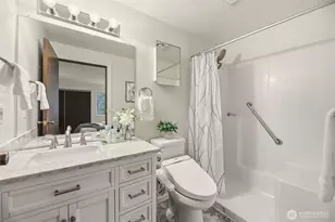 2316 NE 89th St, Seattle, WA 98115 - Photo 21