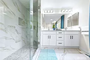 110 174th Pl, Bellevue, WA 98008 - Photo 17