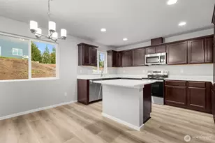 4453 74th Dr NE, Marysville, WA 98270 - Photo 11