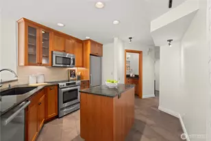 3100 Fairview Ave E, Seattle, WA 98102 - Photo 11