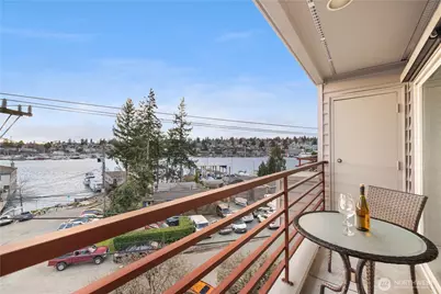 3100 Fairview Avenue E #302, Seattle, WA 98102 - Photo 23