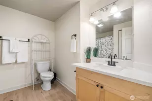 23410 18th Ave S, Des Moines, WA 98198 - Photo 9