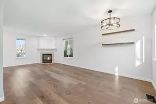 409 Spring Ln, Sedro Woolley, WA 98284 - Photo 9