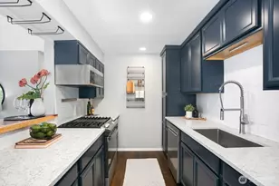 4106 SE 3rd Pl, Renton, WA 98059 - Photo 7