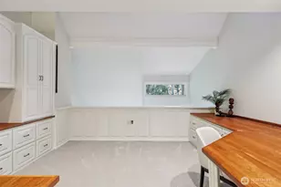 10331 NE 19th Pl, Bellevue, WA 98004 - Photo 29