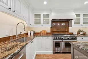 10331 NE 19th Pl, Bellevue, WA 98004 - Photo 9