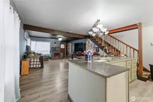 917 Robbins St, Milton-Freewater, OR 97862 - Photo 5