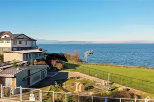 9922 Triton Dr NW, Seattle, WA 98117 - Photo 39