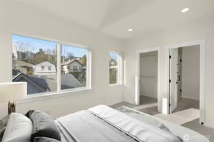 1111 B 26th Ave, Seattle, WA 98122 - Photo 7