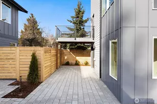 1111 B 26th Ave, Seattle, WA 98122 - Photo 15