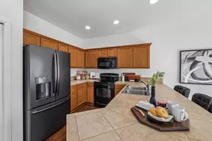 11033 SE 201st St, Kent, WA 98031 - Photo 7