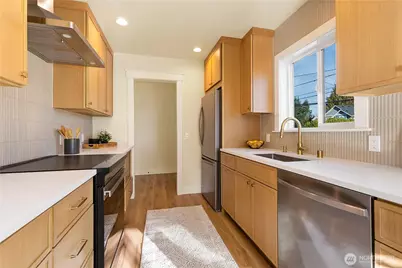 9203 Mary Avenue NW #A, Seattle, WA 98117 - Photo 7