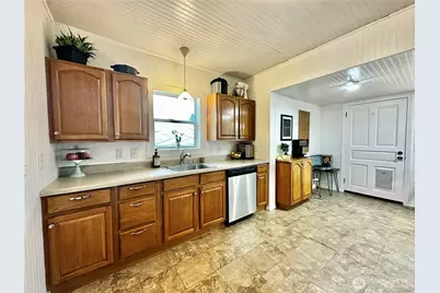 303 S Buckner Street, Centralia, WA 98531 - Photo 15