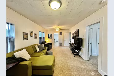 303 S Buckner Street, Centralia, WA 98531 - Photo 9