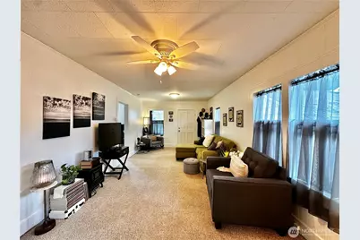 303 S Buckner Street, Centralia, WA 98531 - Photo 11