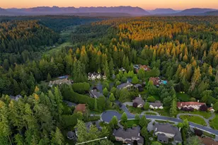 24838 NE 20th St, Sammamish, WA 98074 - Photo 3