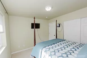 1568 Puget Dr E, Port Orchard, WA 98366 - Photo 27