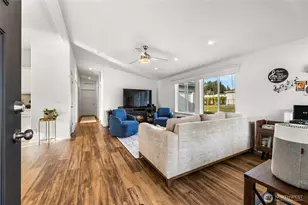 1736 Timber St, Enumclaw, WA 98022 - Photo 5