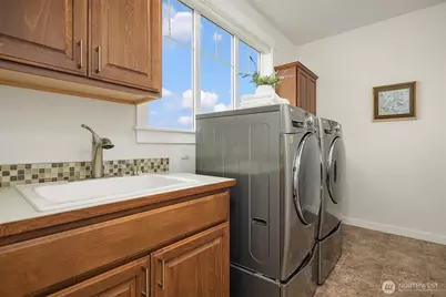 9813 NE 145th Street, Bothell, WA 98011 - Photo 37