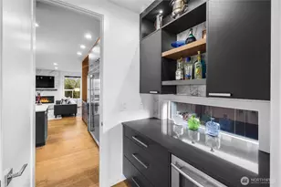 5950 Oakhurst Rd S, Seattle, WA 98118 - Photo 7