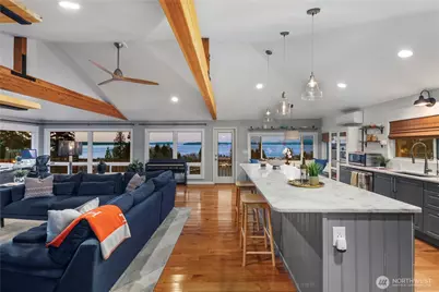 612 Park Avenue, Mukilteo, WA 98275 - Photo 1