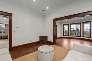 414 NE 42nd St, Seattle, WA 98105 - Photo 7