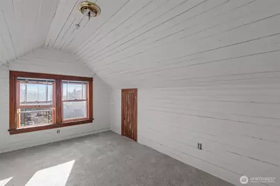 414 NE 42nd Street, Seattle, WA 98105 - Photo 27