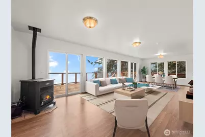 913 E Herron Blvd, Herron Island, WA 98349 - Photo 5