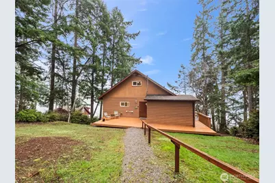 913 E Herron Blvd, Herron Island, WA 98349 - Photo 33