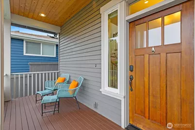 4840 48th Avenue SW, Seattle, WA 98116 - Photo 3