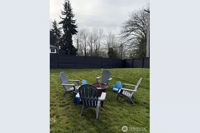 829 S 242nd Street #B, Des Moines, WA 98198 - Photo 15