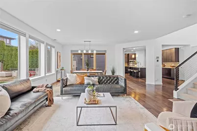 2414 Garden Court N, Renton, WA 98056 - Photo 9