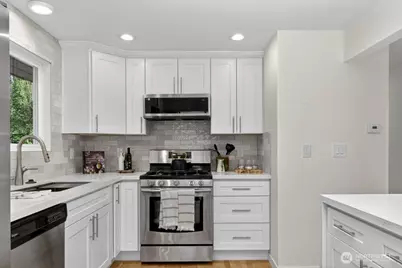 8004 203rd Place SW, Edmonds, WA 98026 - Photo 5