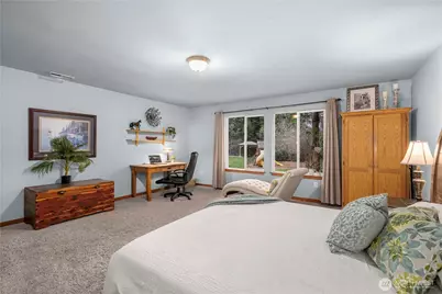 5901 45th Avenue Ct E, Tacoma, WA 98443 - Photo 13